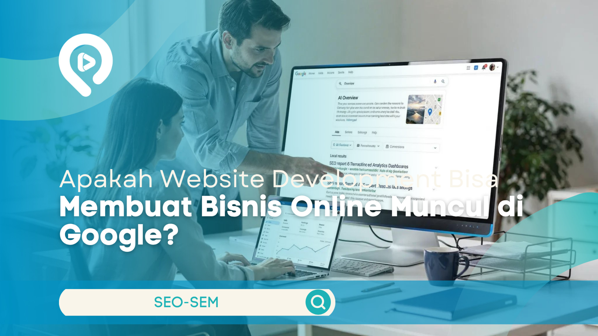 Ilustrasi dua profesional sedang menganalisis performa website dan hasil pencarian Google melalui komputer.